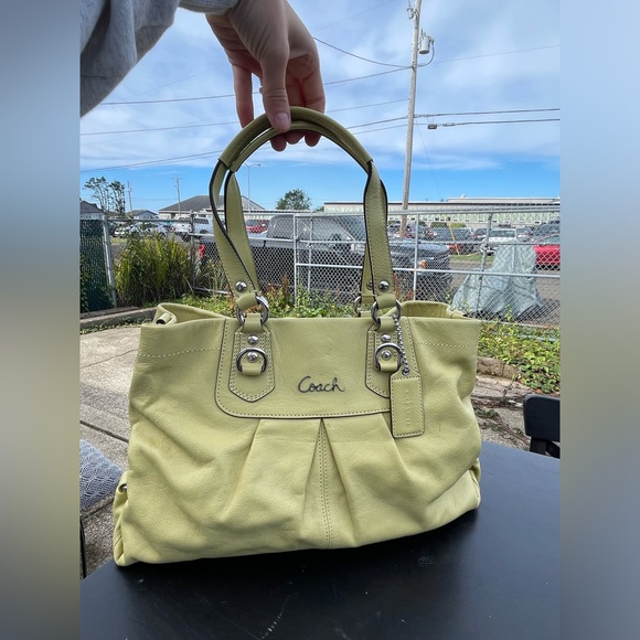 Coach Ashley Tote - Picture 8 of 8